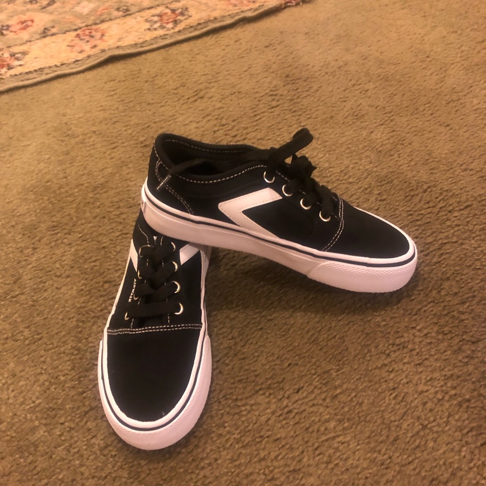 Kids shoes size 13